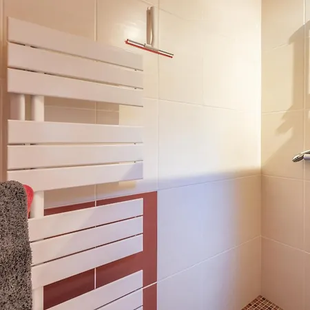 בית נופש Maison Vue Montagnes *